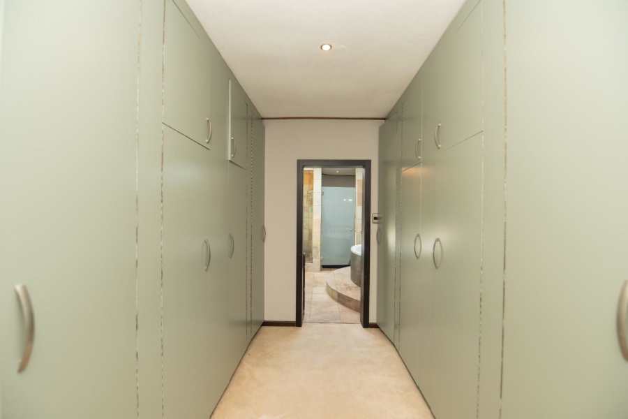 6 Bedroom Property for Sale in Walmer Heights Eastern Cape